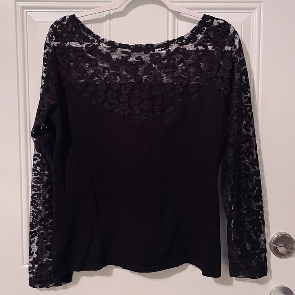 Beautiful lace black top 🖤 M - Picture 7 of 8